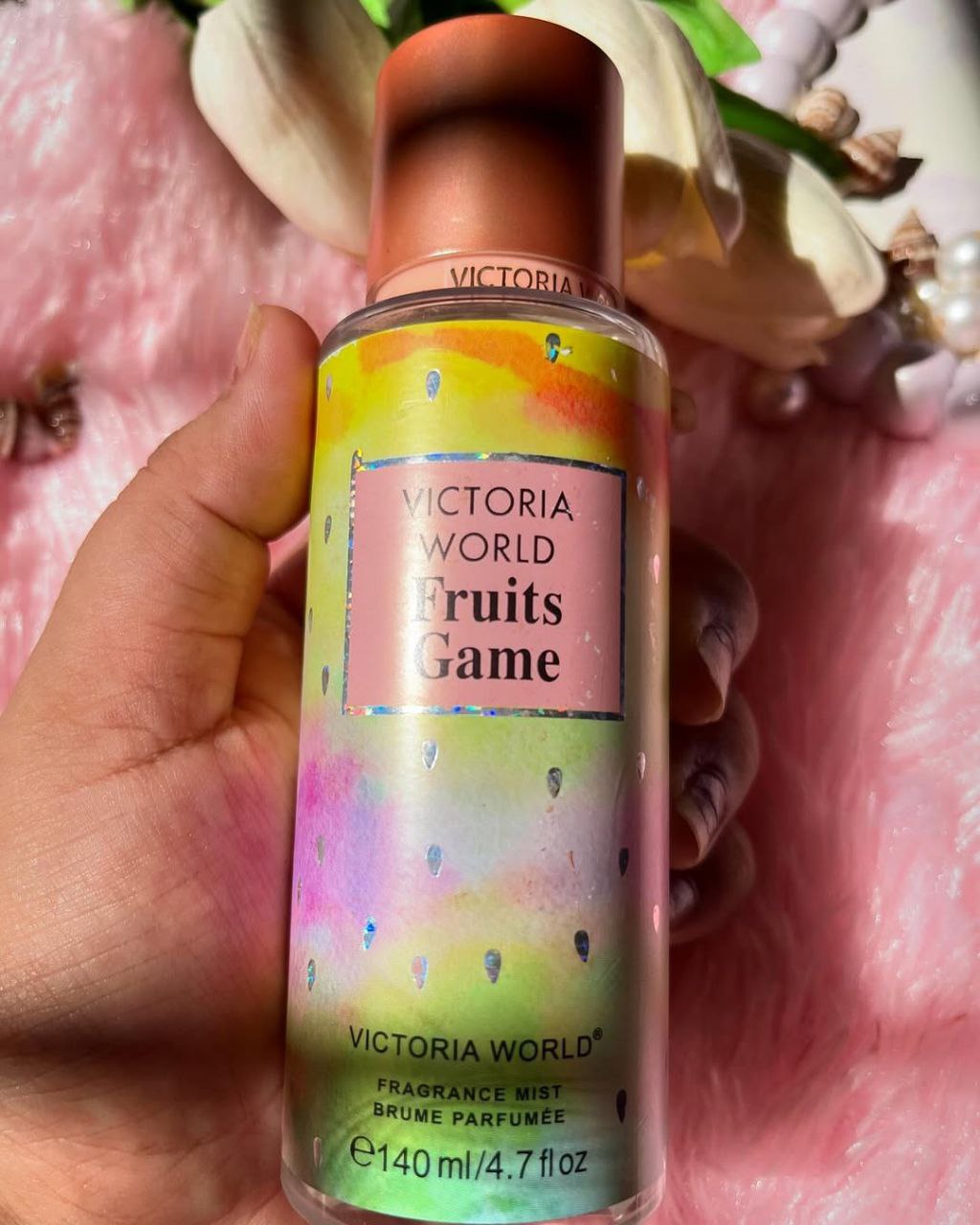 VICTORIA WORLD PERFUME