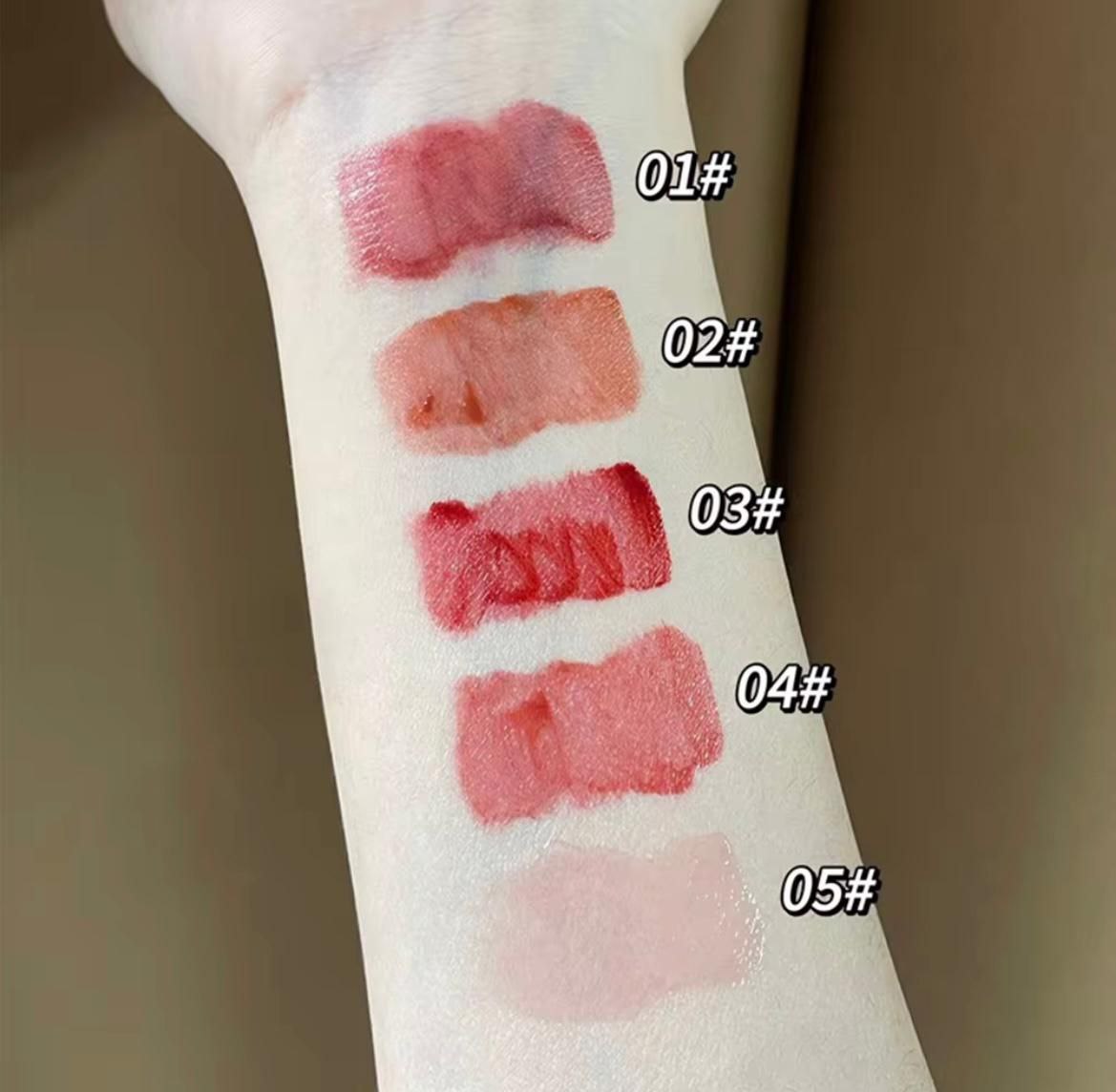 Herorange lipgloss