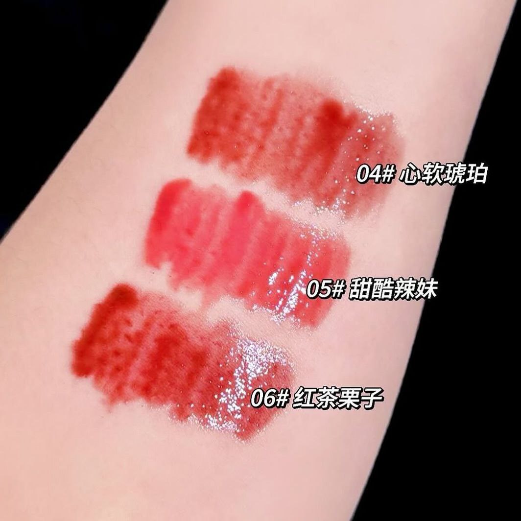 Mugleen tinted lipgloss