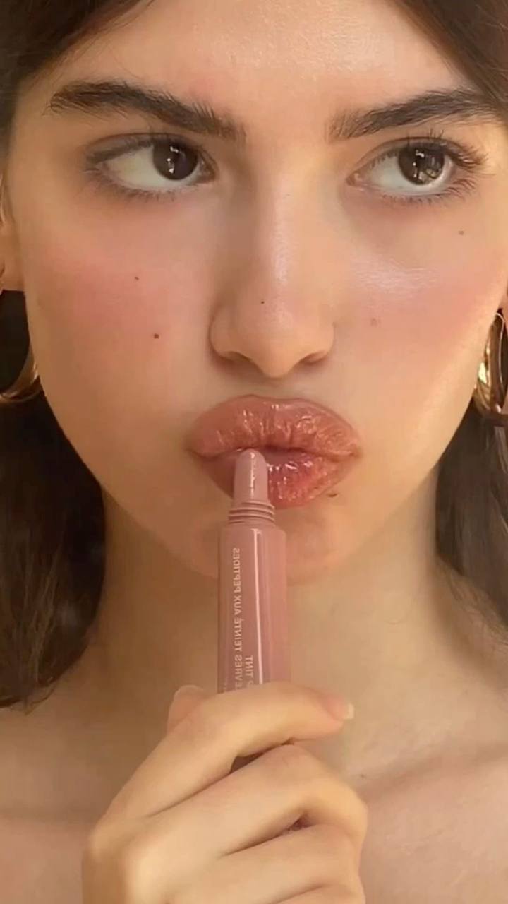 Rhode Peptide Lip Tint
