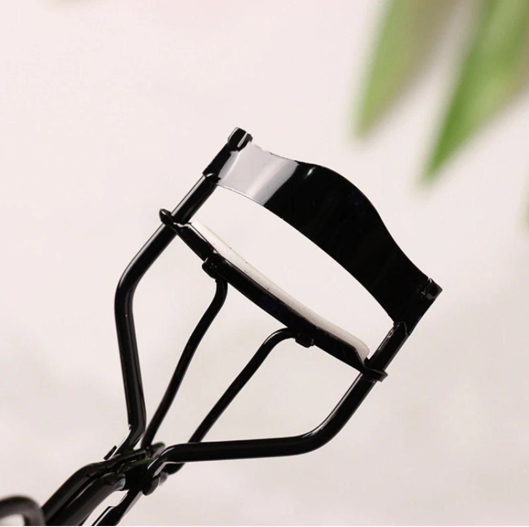 Eyelash Curler
