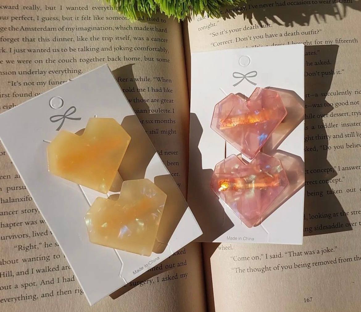 Raisin hair clip daimond
