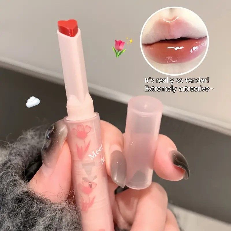 A aGEGE BEAR HEART SHAPED LIPSTICK / LIPGLOSS