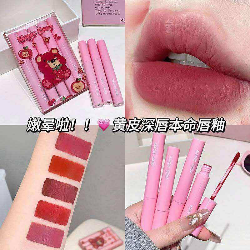 A Magic casa matte lipstick