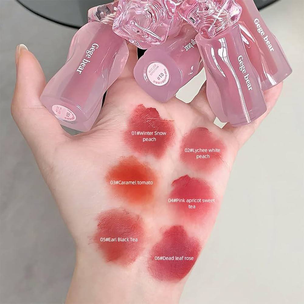A Gege bear velvet lipmud lipstick