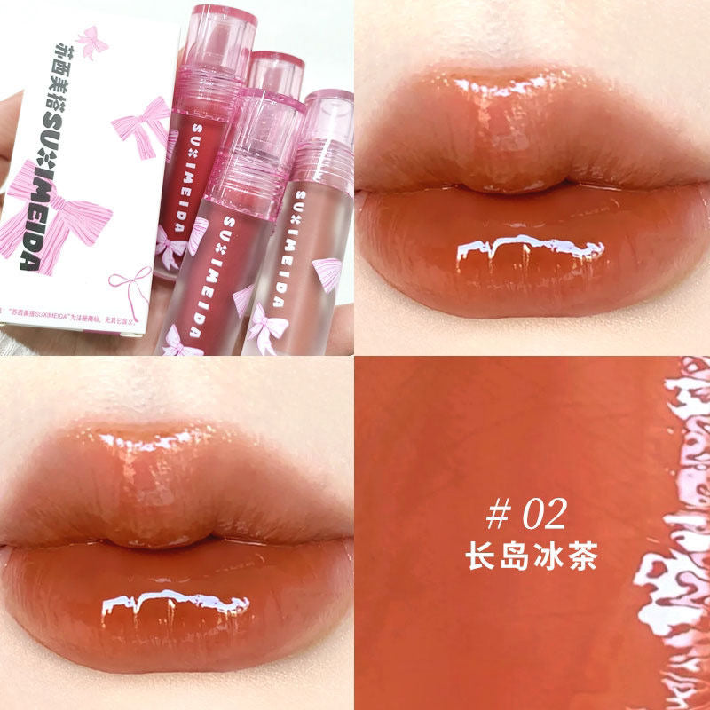 A Suximeida Coquette Bow Lipgloss