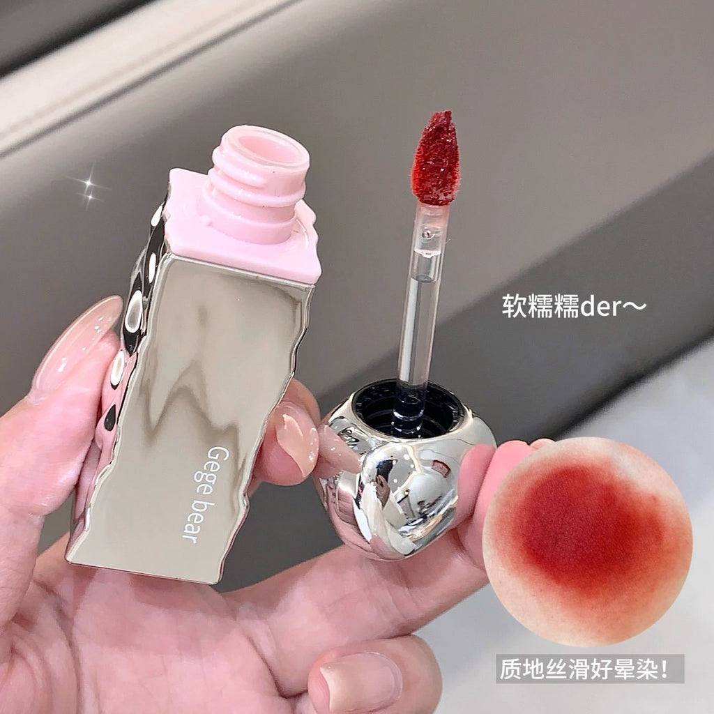 A Gege bear velvet smooth lipmud lipstick