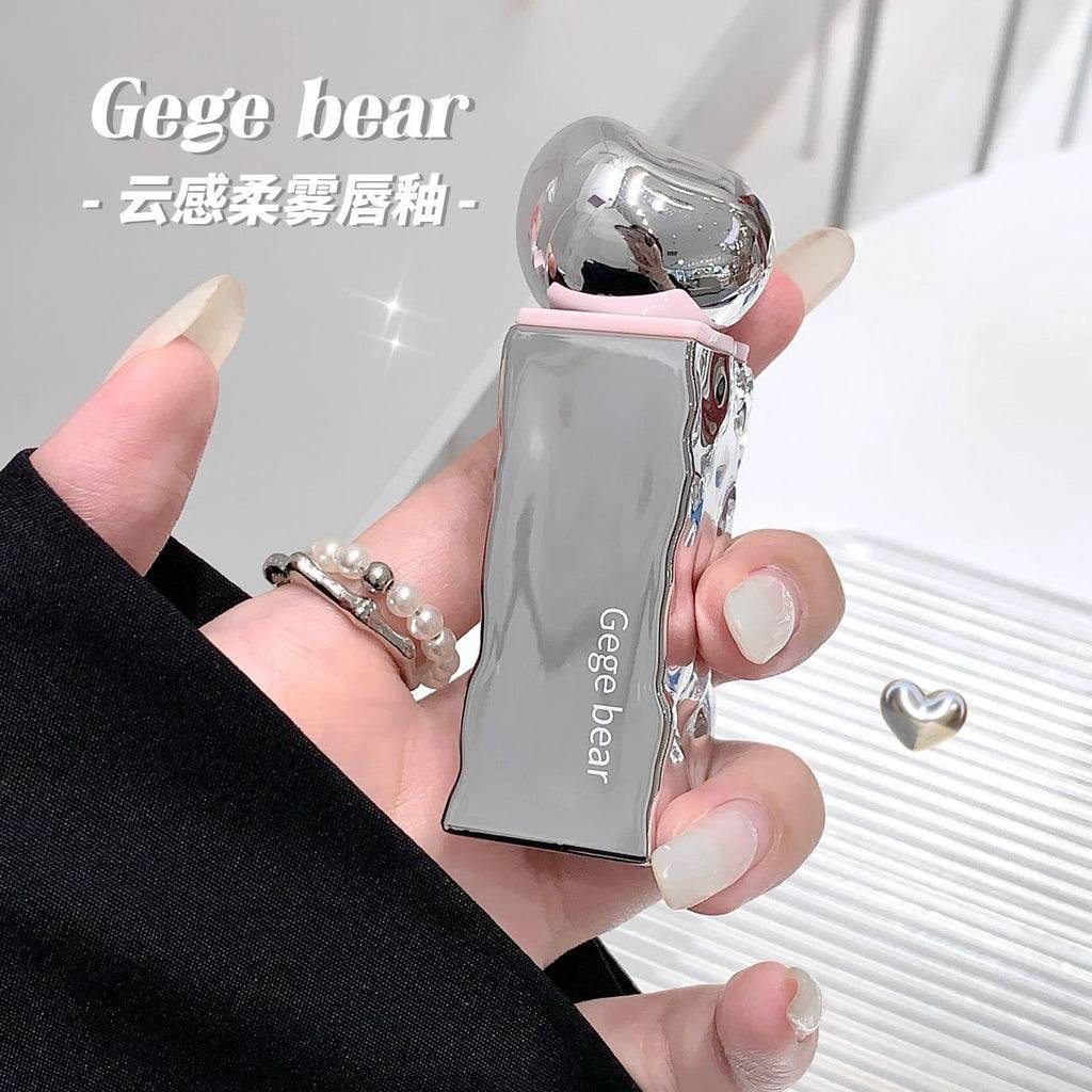 A Gege bear velvet smooth lipmud lipstick