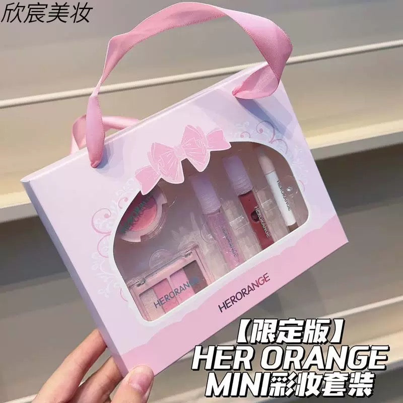 A aHeroange  pink makeup set 7 in 1
