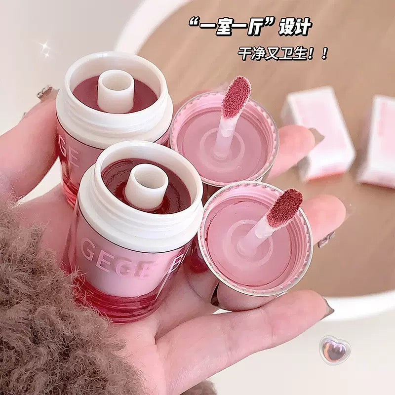 A Gege bear jelly lip glaze