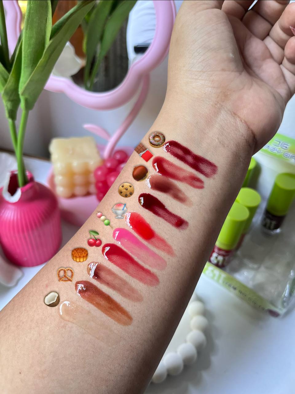 A CG FAT OIL GLOSS