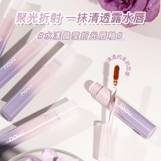 A Novo hydrating lip tinted gloss