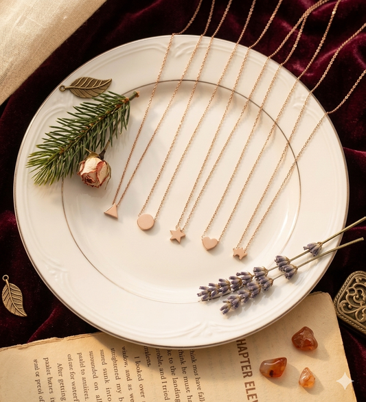 A Minimalist pendant necklace ( random )