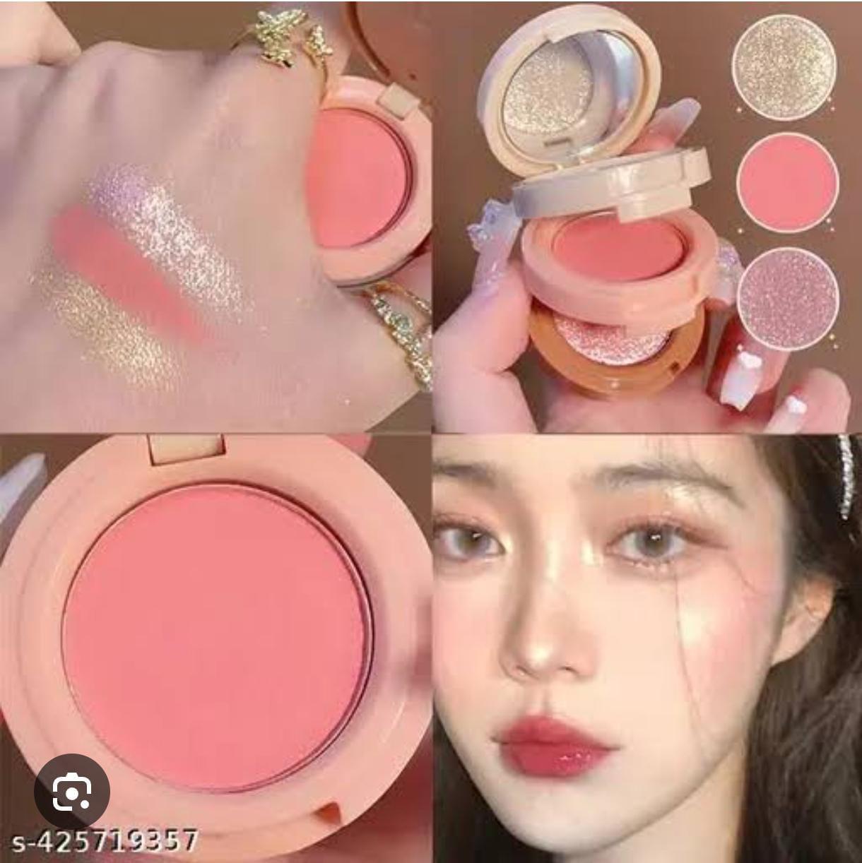 A Blusher & highlighter 3 in 1