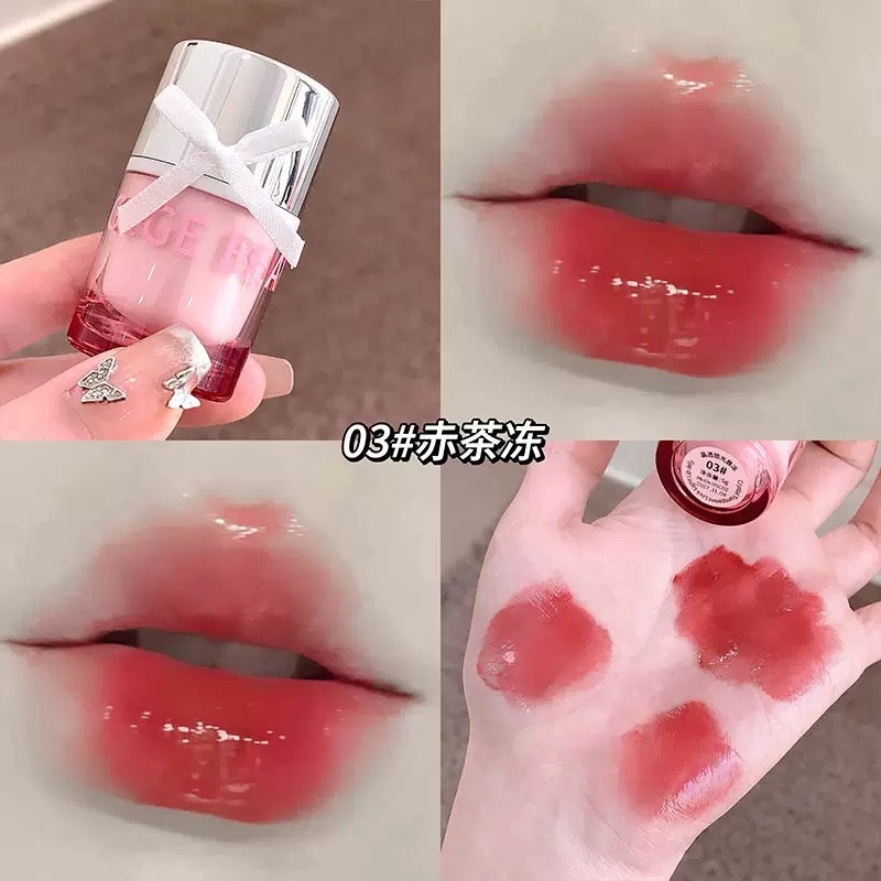 A Gege bear jelly lip glaze