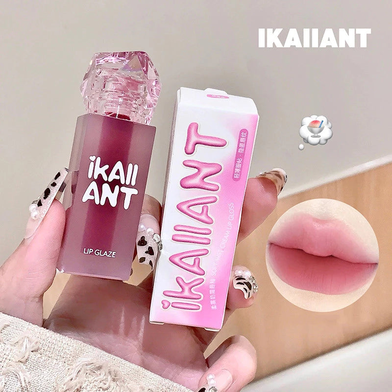 A ikaiiant crystal lip mud 💗
