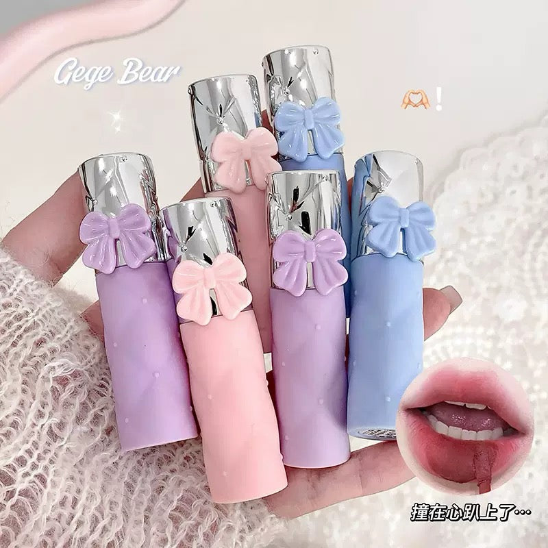 A Gege bear air fog feeling lip mud