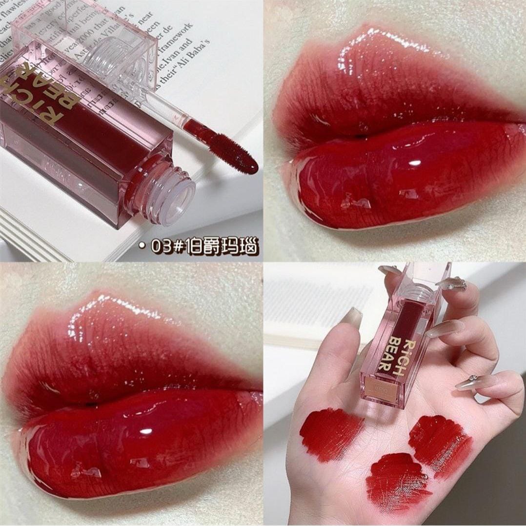 Rich Bear lip glaze tinted