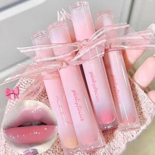Pinkyfocus bow lipgloss