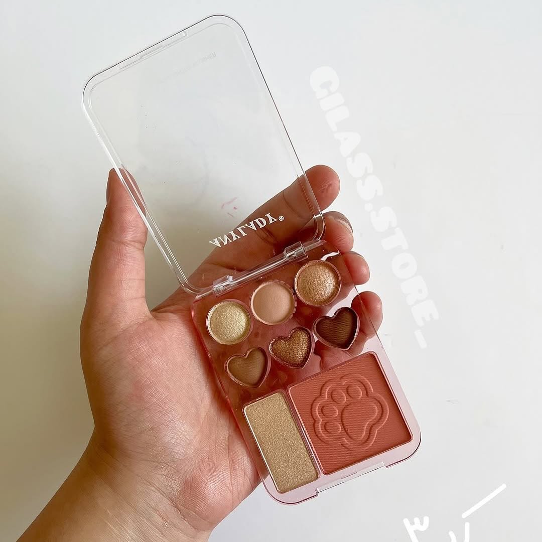 A anylady eyeshadow + highlighter + blush