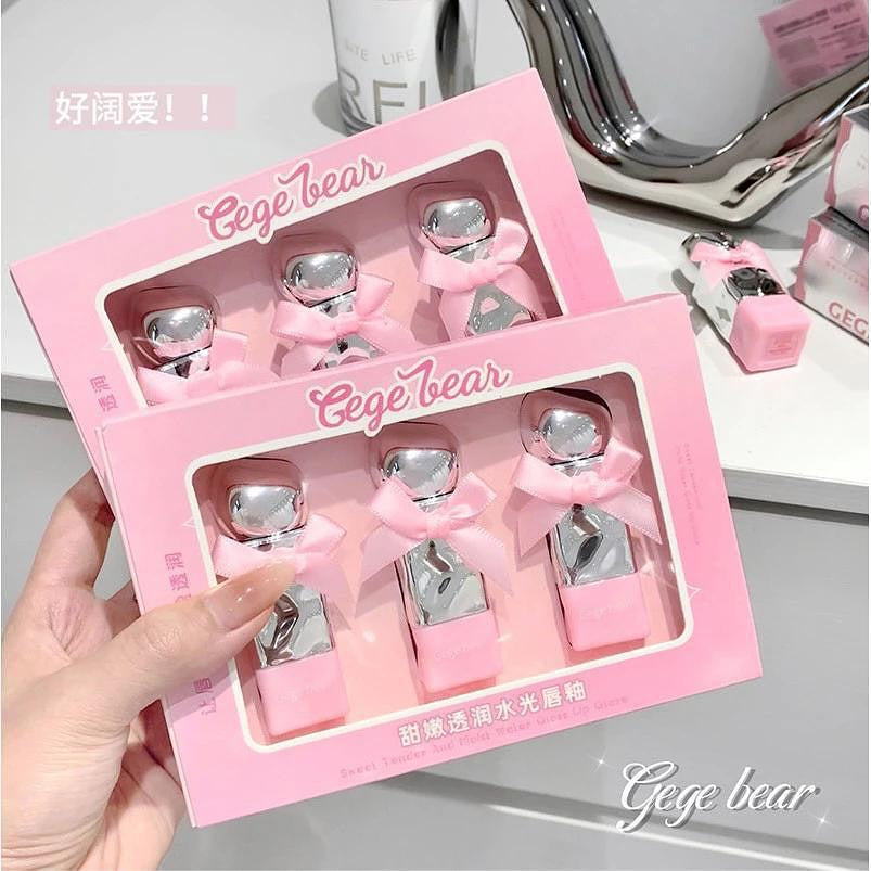 Gege bear cute bow 🎀  lipgloss