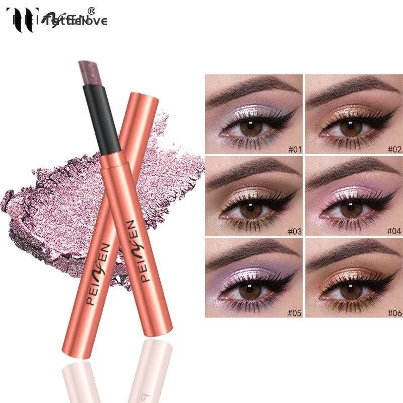 A highlighter & eyeshadow color