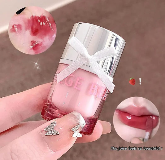 A Gege bear cute cube lipgloss