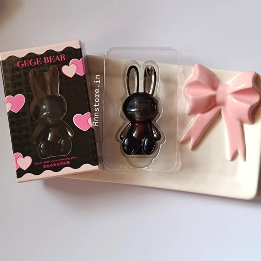 A Gege bear rabbit lipgloss
