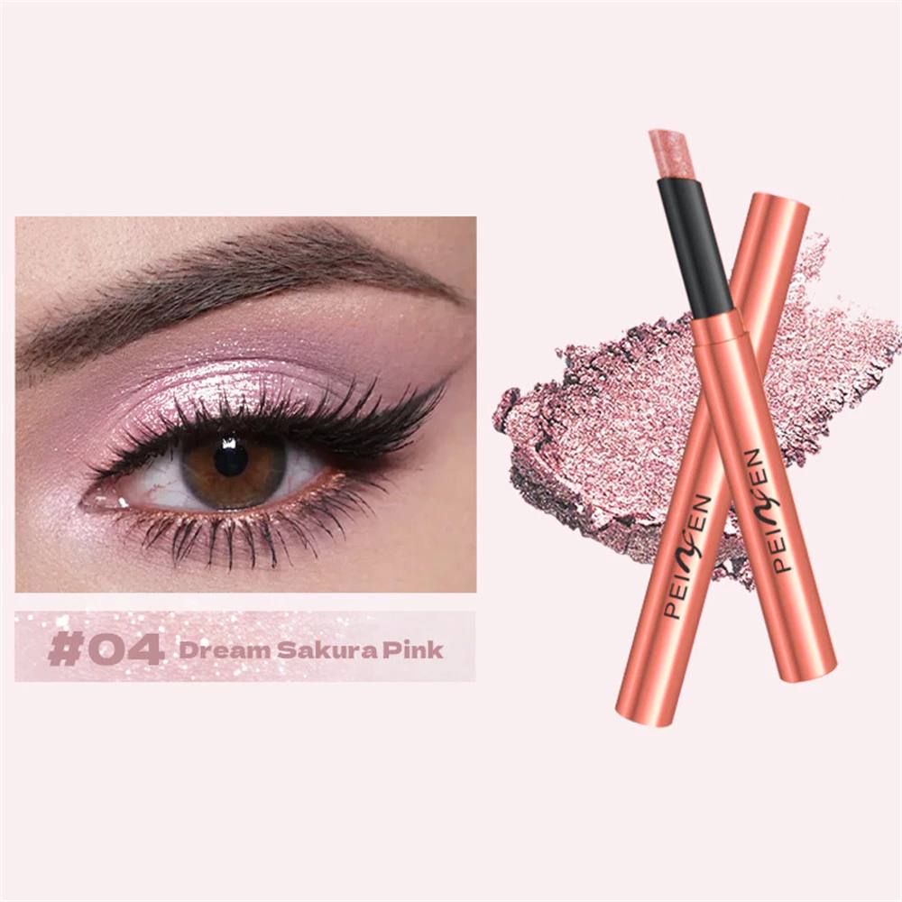 A highlighter & eyeshadow color