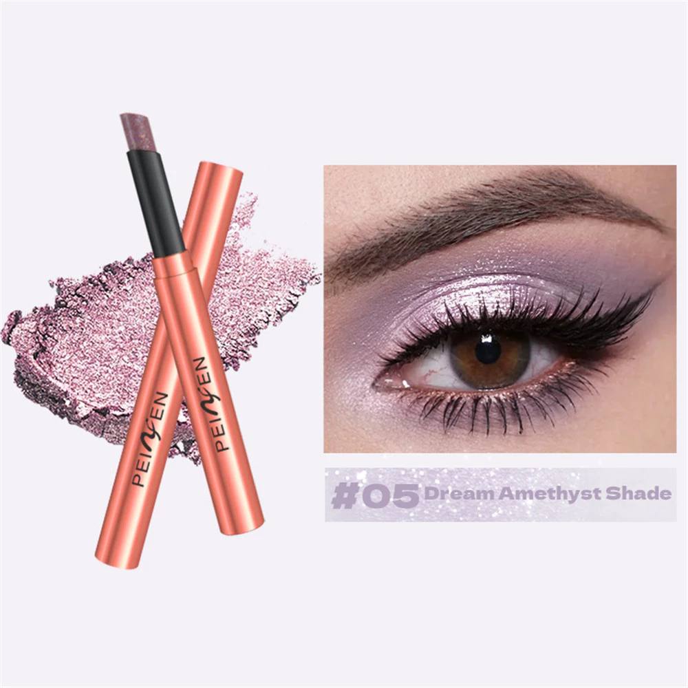 A highlighter & eyeshadow color